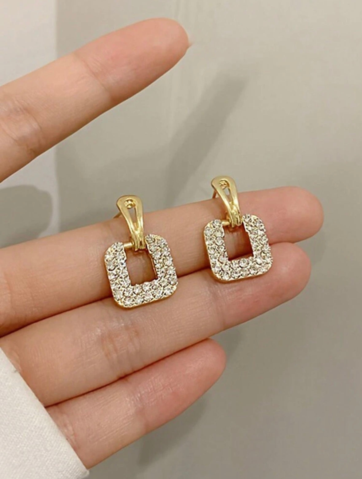 Aretes cuadrados