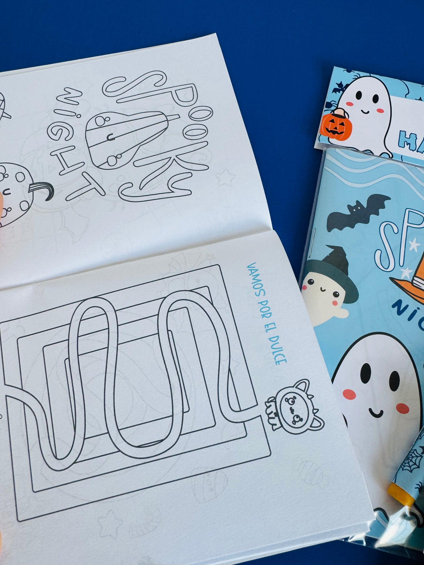 Activity Book Mini con 16 actividades y dibujos Halloween