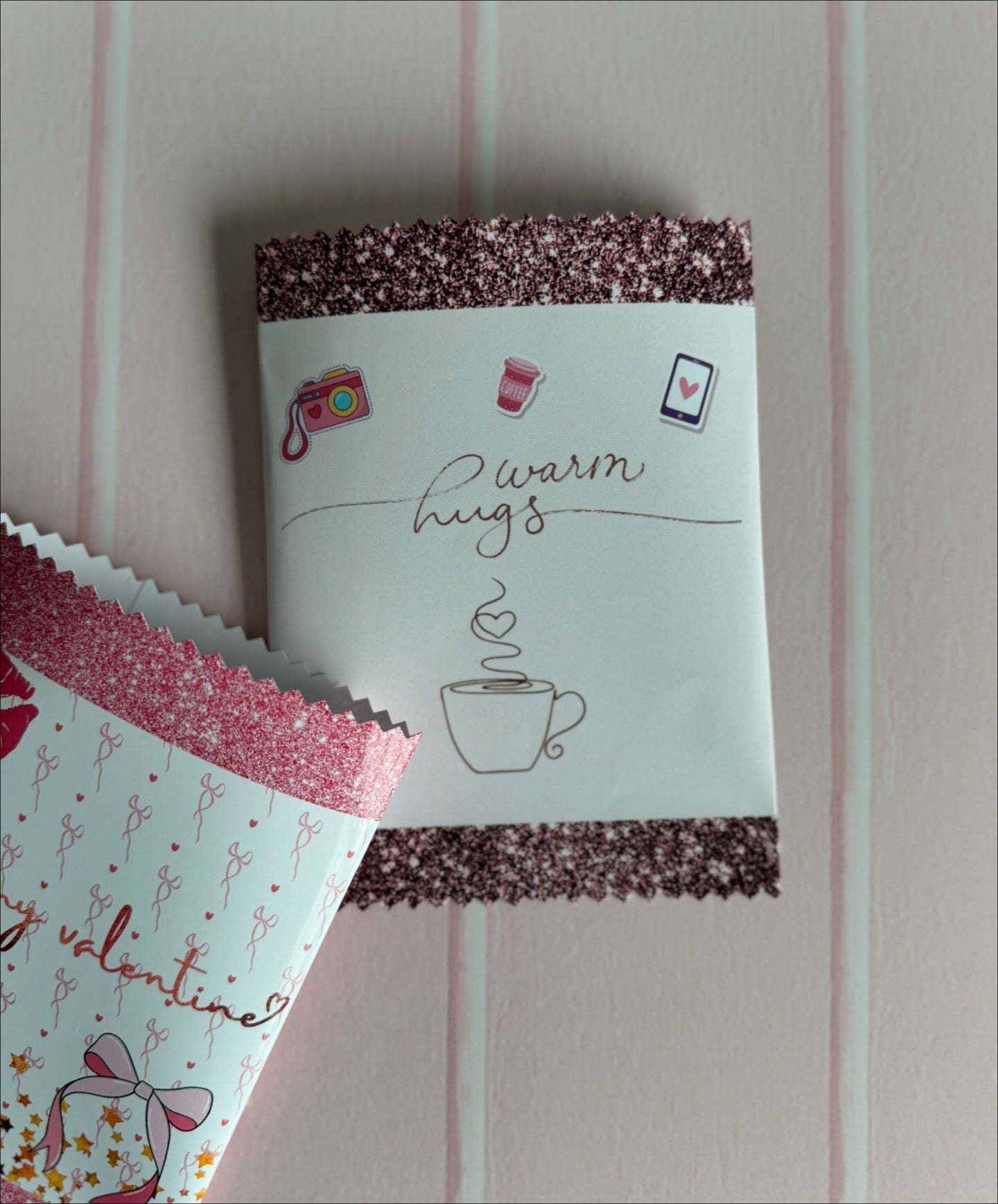 Candy bags listas para imprimir, diseño San Valentín, incluye 6 diseños en 3 hojas formato PNG y pdf para impresión, chipbags san Valentín