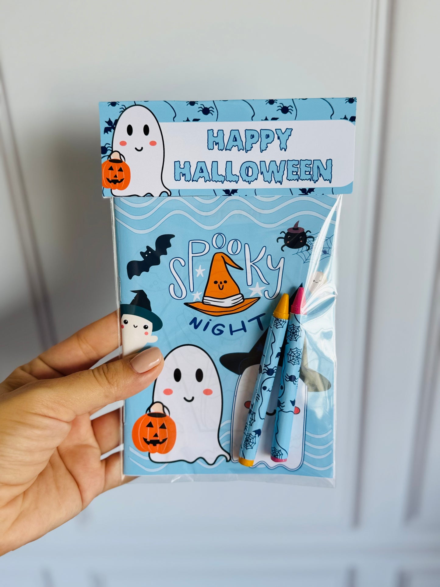 Activity Book Mini con 16 actividades y dibujos Halloween