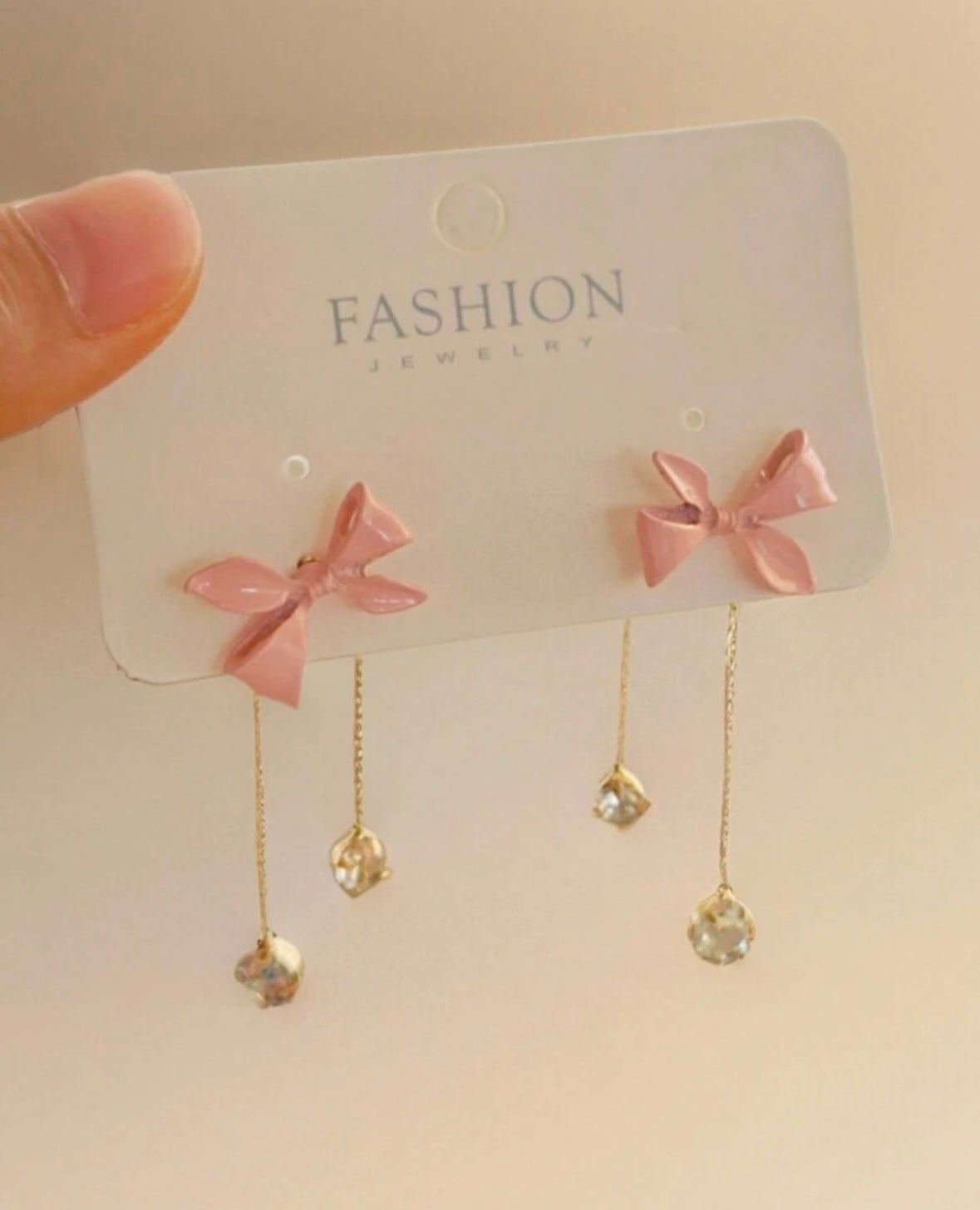 Aretes