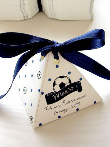 Cajita Piramide Box mini, ideal para dulcero, disponible en formato svg y silhouette studio