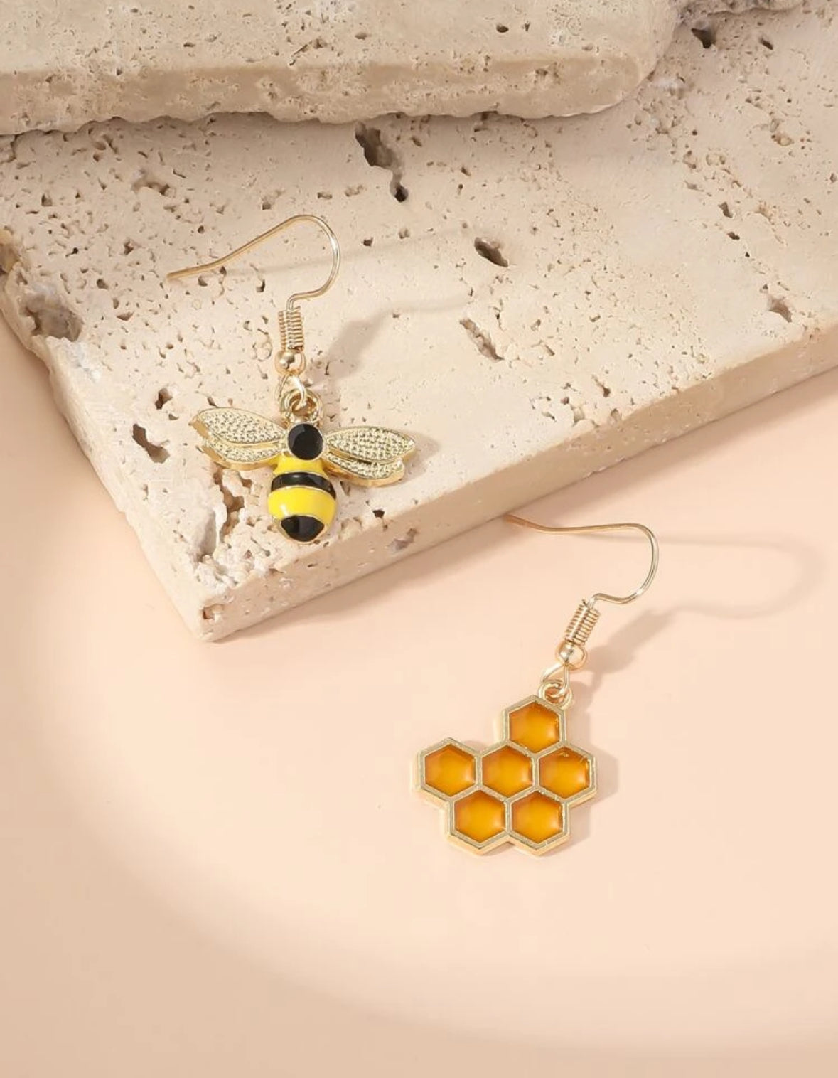 Duo perfecto 🤩 Aretes cute